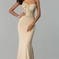 In Stock Nina Canacci 2117 Size 8 Long Fitted Sheer Corset Lace Formal Dress Strapless