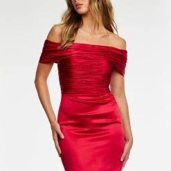 Ashleylauren Ashley Lauren 4452 Cocktail Dress Satin Off The Shoulder Ruched Short Fitted Skirt