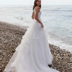 White One Bridal RAVYN Pronovias Wedding Dress Ruffles Lace V Neck Bohemian Ballgown Dresses