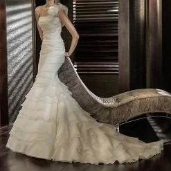 In Stock Mermaid Dresses Pronovias San Patrick Eden Bridal Gown Size 10 Off White Wedding Dress One Shoulder