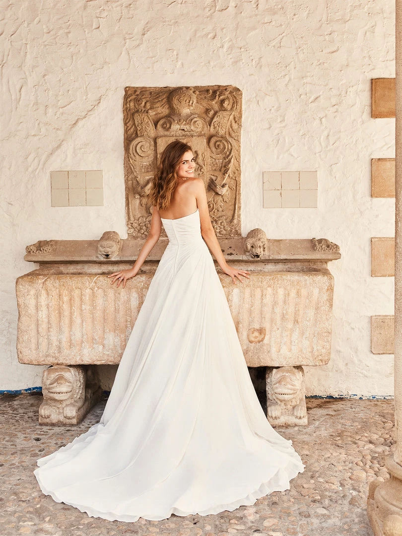 White One Bridal ZOE Pronovias Wedding Dress Ruched A Line Ball Gown 4 White One Bridal ZOE Pronovias Wedding Dress Ruched A Line Ball Gown